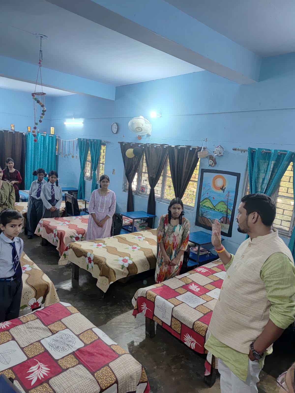 बच्चों की सुरक्षा और अधिकारों से समझौता स्वीकार्य नहीं: योगेश सिंह रजवार