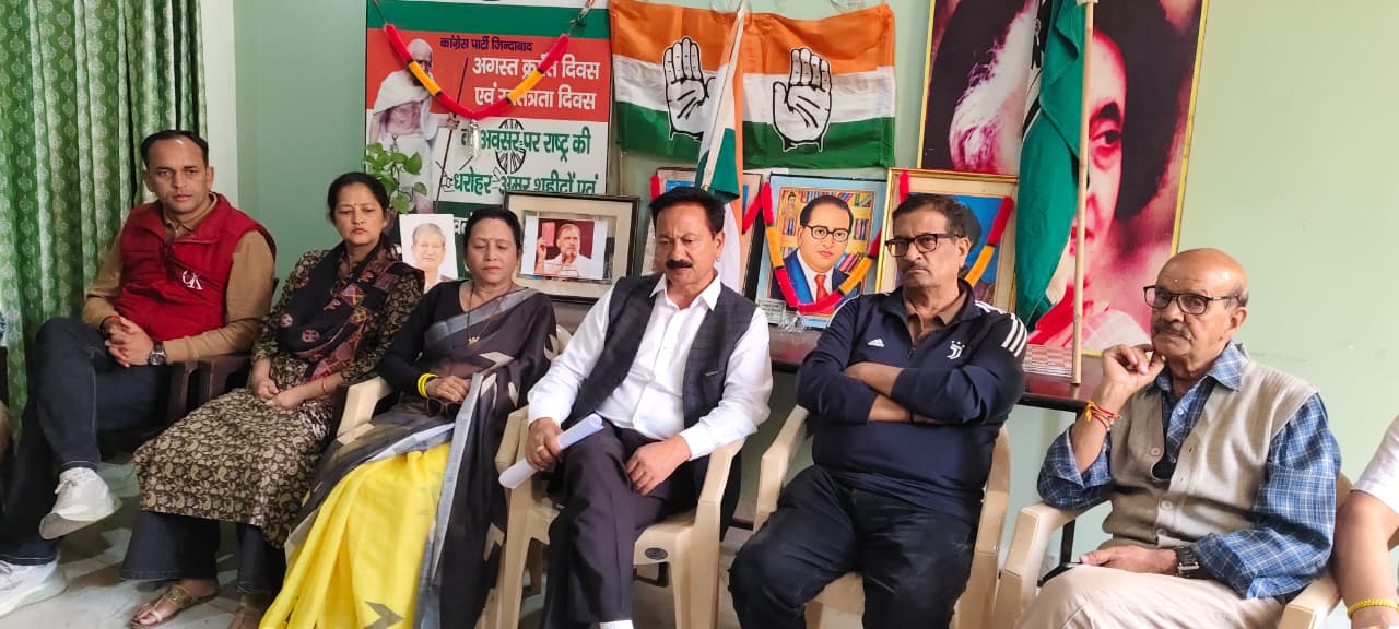 कैंची धाम के जाम पर करन माहरा का सरकार पर निशाना, बोले- समाधान नहीं हुआ तो आंदोलन तेज करेंगे