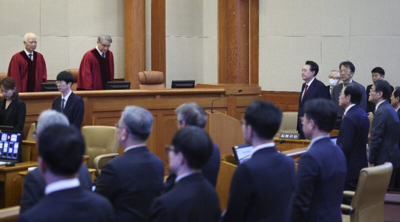 दक्षिण कोरिया के पूर्व राष्ट्रपति यून सुक-योल को सजा सुनाए जाने का प्रतिनिधिक चित्र