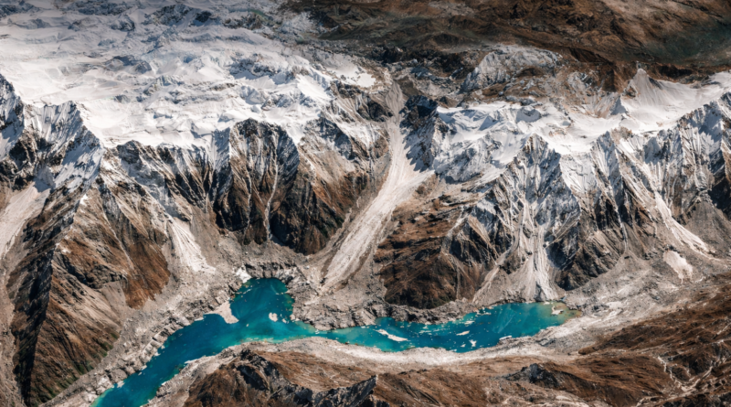 Satellite image showing rapid glacier retreat in the Indian Himalayas